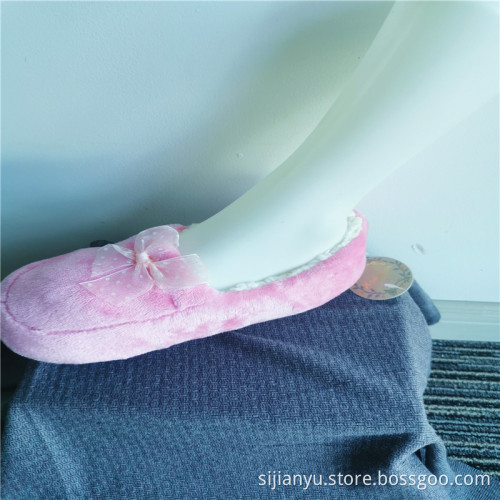 Großhandel niedlichen Designs Pink Bowknot Indoor Daily Socks